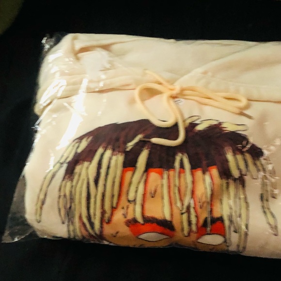 JUICEWRLD GRAPHIC SWEATSHIRT - Picture 3 of 3